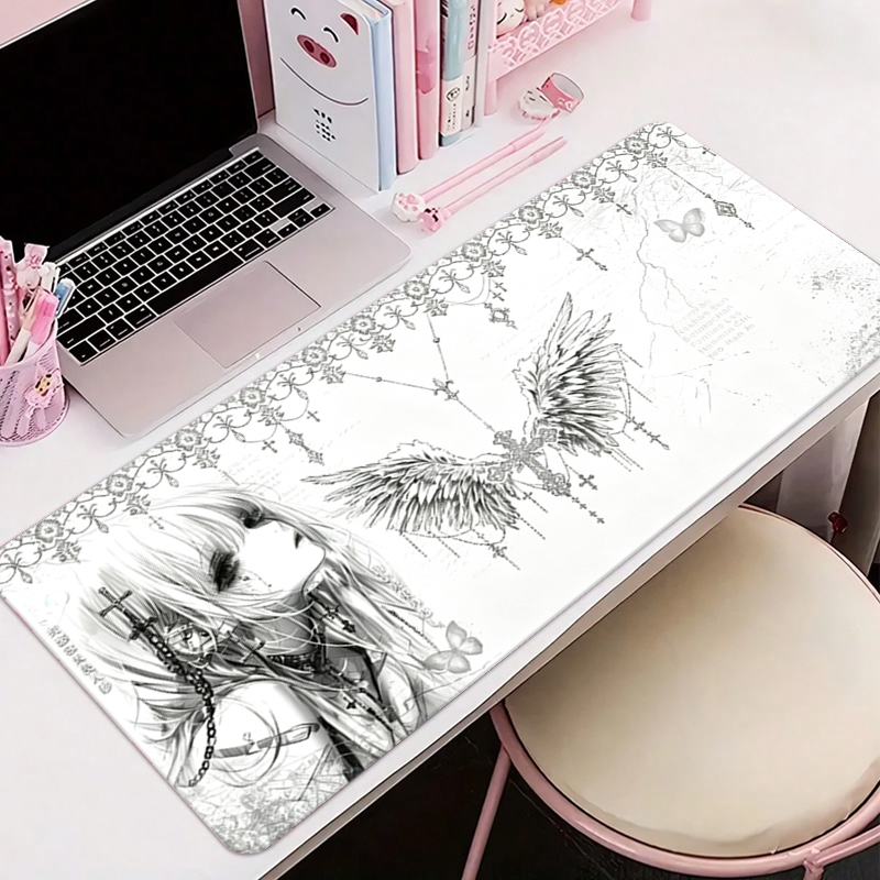 لوحة ماوس جلدية سوداء وبيضاء ب - مراجعة Leather Desk Pad وسعره